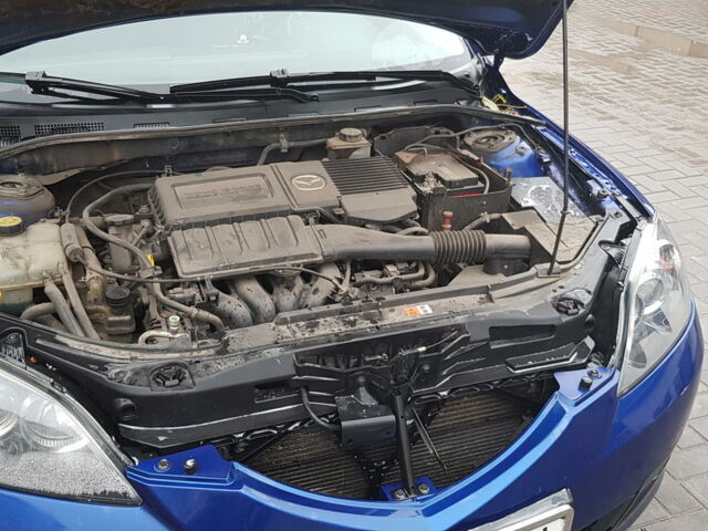 Синій Мазда 3, об'ємом двигуна 1.6 л та пробігом 190 тис. км за 6300 $, фото 1 на Automoto.ua