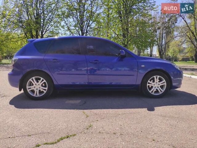 Синий Мазда 3, объемом двигателя 1.6 л и пробегом 141 тыс. км за 6600 $, фото 8 на Automoto.ua