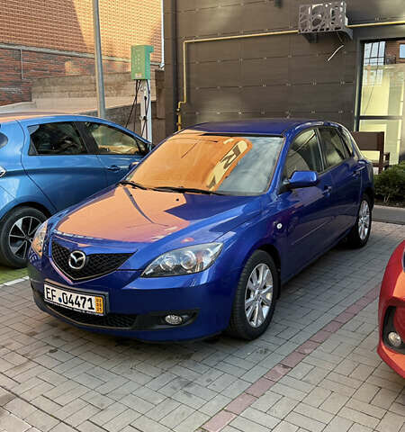 Синий Мазда 3, объемом двигателя 1.6 л и пробегом 160 тыс. км за 6388 $, фото 1 на Automoto.ua