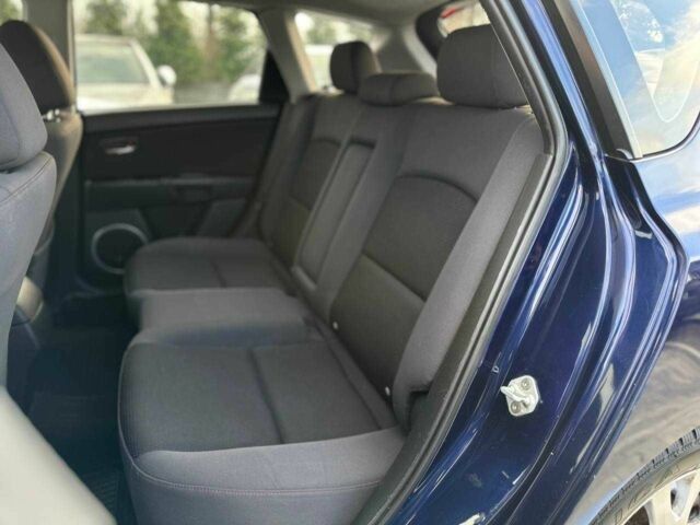 Синий Мазда 3, объемом двигателя 1.6 л и пробегом 248 тыс. км за 5399 $, фото 11 на Automoto.ua