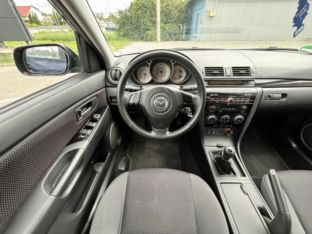 Синий Мазда 3, объемом двигателя 1.6 л и пробегом 210 тыс. км за 5700 $, фото 19 на Automoto.ua