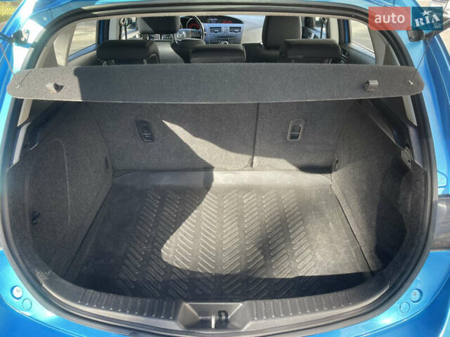 Синий Мазда 3, объемом двигателя 1.6 л и пробегом 224 тыс. км за 6400 $, фото 37 на Automoto.ua