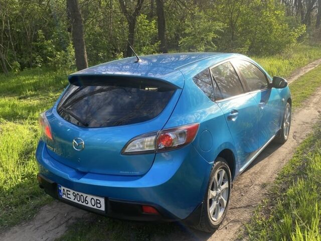 Синій Мазда 3, об'ємом двигуна 1.6 л та пробігом 129 тис. км за 7450 $, фото 5 на Automoto.ua