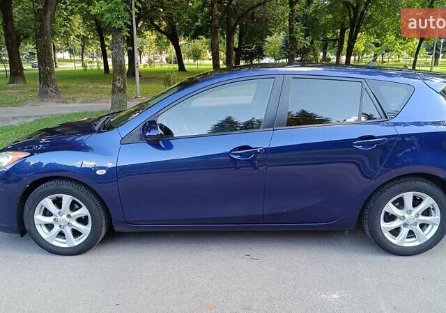 Синій Мазда 3, об'ємом двигуна 1.6 л та пробігом 227 тис. км за 6600 $, фото 9 на Automoto.ua