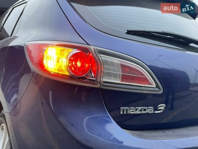 Синий Мазда 3, объемом двигателя 2 л и пробегом 178 тыс. км за 7490 $, фото 25 на Automoto.ua