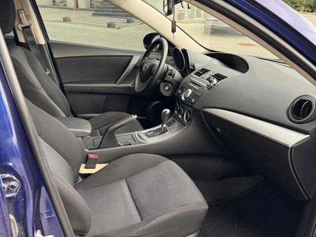Синий Мазда 3, объемом двигателя 2 л и пробегом 185 тыс. км за 6700 $, фото 17 на Automoto.ua