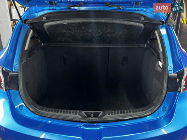 Синий Мазда 3, объемом двигателя 1.6 л и пробегом 162 тыс. км за 8500 $, фото 6 на Automoto.ua