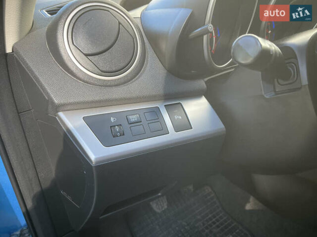 Синий Мазда 3, объемом двигателя 1.6 л и пробегом 224 тыс. км за 6400 $, фото 24 на Automoto.ua