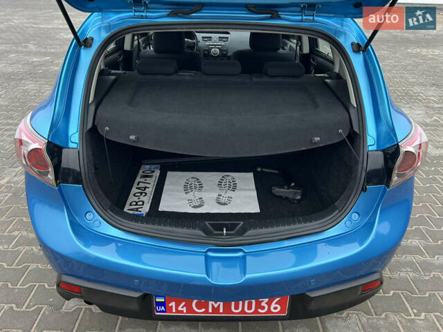 Синий Мазда 3, объемом двигателя 1.6 л и пробегом 189 тыс. км за 6700 $, фото 84 на Automoto.ua