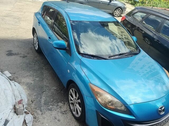 Синий Мазда 3, объемом двигателя 1.6 л и пробегом 282 тыс. км за 6000 $, фото 5 на Automoto.ua