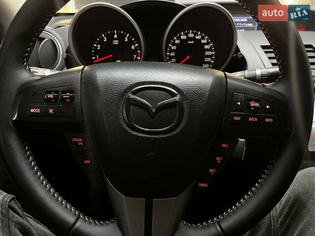 Синий Мазда 3, объемом двигателя 1.6 л и пробегом 162 тыс. км за 8500 $, фото 16 на Automoto.ua