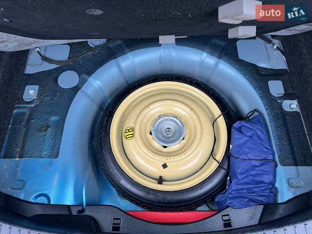 Синий Мазда 3, объемом двигателя 1.6 л и пробегом 189 тыс. км за 6700 $, фото 86 на Automoto.ua