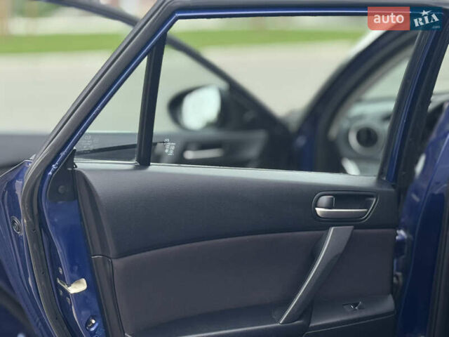 Синий Мазда 3, объемом двигателя 2 л и пробегом 230 тыс. км за 7700 $, фото 34 на Automoto.ua