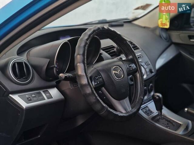 Синий Мазда 3, объемом двигателя 1.6 л и пробегом 188 тыс. км за 8990 $, фото 46 на Automoto.ua