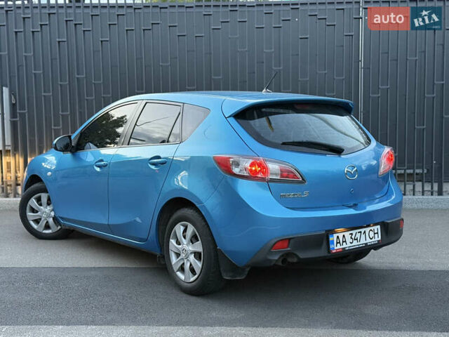 Синій Мазда 3, об'ємом двигуна 1.6 л та пробігом 226 тис. км за 7700 $, фото 11 на Automoto.ua
