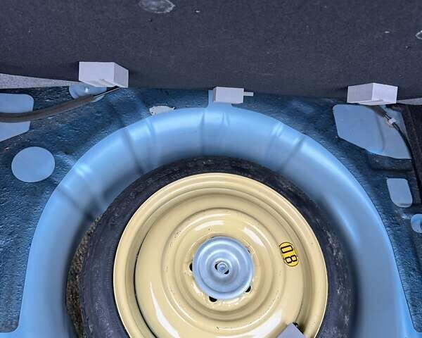 Синий Мазда 3, объемом двигателя 1.6 л и пробегом 144 тыс. км за 8400 $, фото 11 на Automoto.ua