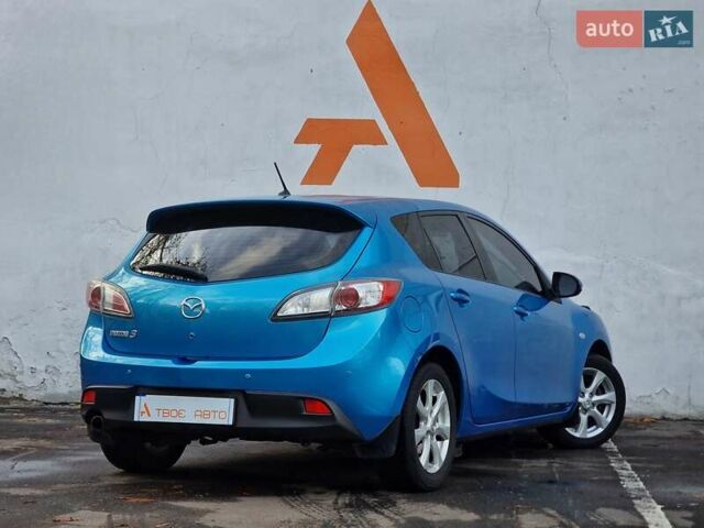 Синий Мазда 3, объемом двигателя 1.6 л и пробегом 188 тыс. км за 8990 $, фото 31 на Automoto.ua
