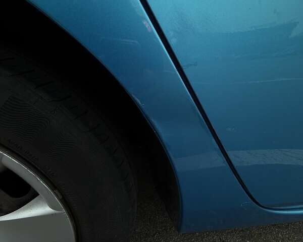 Синий Мазда 3, объемом двигателя 1.6 л и пробегом 144 тыс. км за 8400 $, фото 13 на Automoto.ua