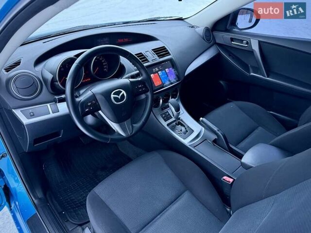 Синій Мазда 3, об'ємом двигуна 1.6 л та пробігом 227 тис. км за 7500 $, фото 15 на Automoto.ua