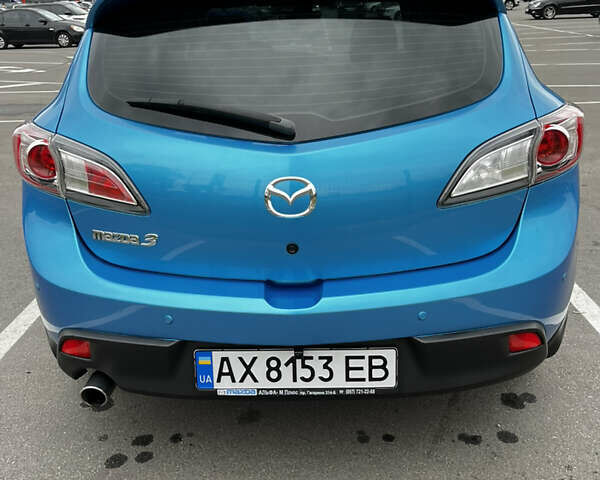 Синий Мазда 3, объемом двигателя 1.6 л и пробегом 208 тыс. км за 8500 $, фото 5 на Automoto.ua
