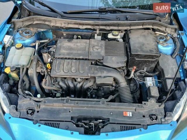 Синій Мазда 3, об'ємом двигуна 1.6 л та пробігом 112 тис. км за 8600 $, фото 13 на Automoto.ua