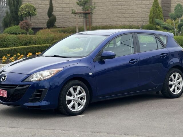 Синий Мазда 3, объемом двигателя 2 л и пробегом 232 тыс. км за 7999 $, фото 1 на Automoto.ua