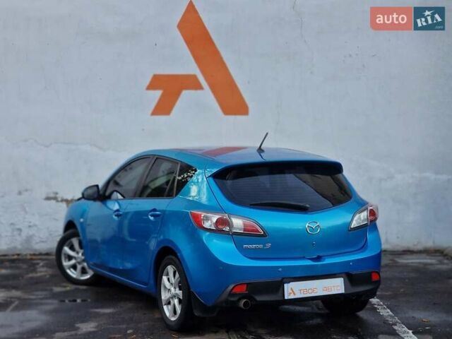Синий Мазда 3, объемом двигателя 1.6 л и пробегом 188 тыс. км за 8990 $, фото 24 на Automoto.ua