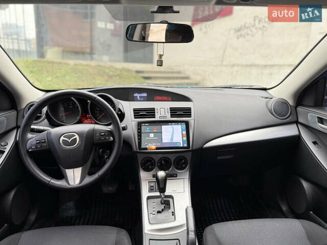 Синий Мазда 3, объемом двигателя 1.6 л и пробегом 226 тыс. км за 8500 $, фото 15 на Automoto.ua