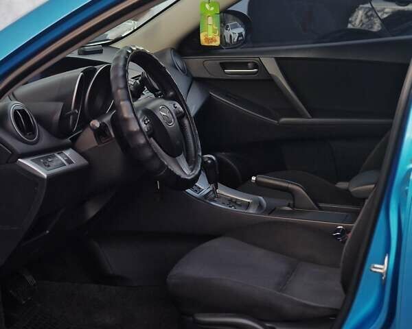 Синий Мазда 3, объемом двигателя 1.6 л и пробегом 188 тыс. км за 8990 $, фото 47 на Automoto.ua
