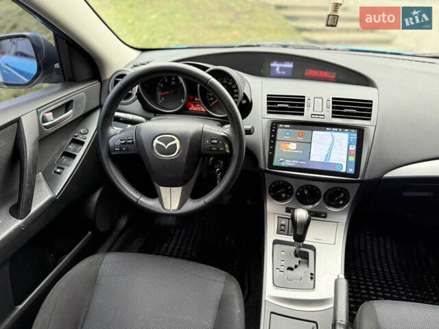 Синий Мазда 3, объемом двигателя 1.6 л и пробегом 226 тыс. км за 8500 $, фото 16 на Automoto.ua