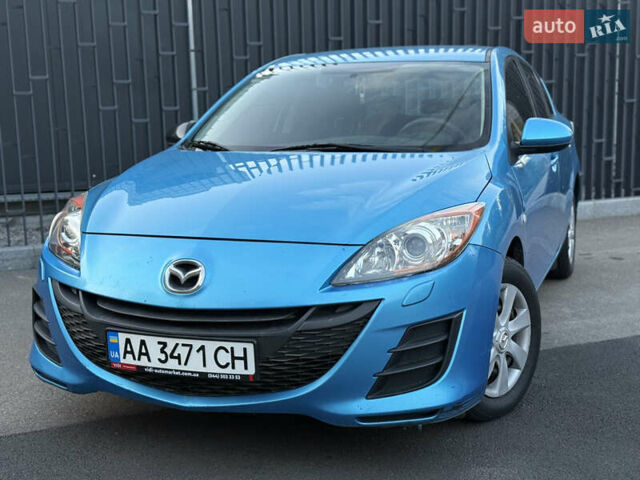 Синій Мазда 3, об'ємом двигуна 1.6 л та пробігом 226 тис. км за 7700 $, фото 2 на Automoto.ua