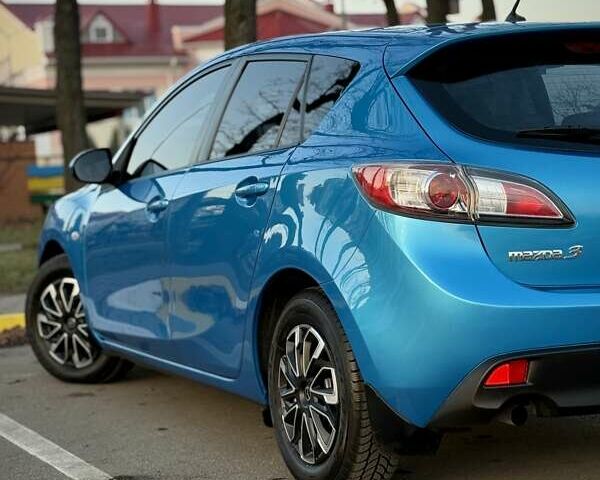 Синий Мазда 3, объемом двигателя 1.6 л и пробегом 226 тыс. км за 7999 $, фото 11 на Automoto.ua