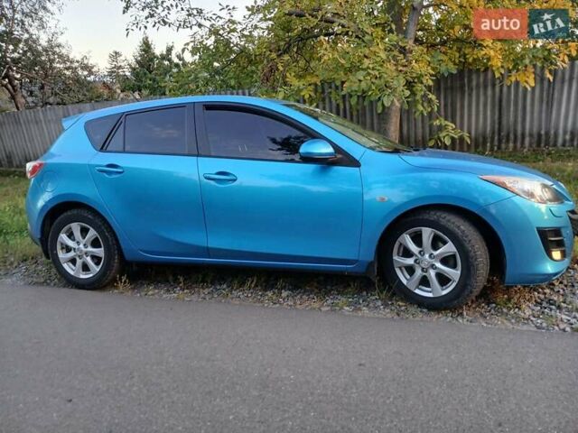 Синій Мазда 3, об'ємом двигуна 1.6 л та пробігом 112 тис. км за 8600 $, фото 2 на Automoto.ua