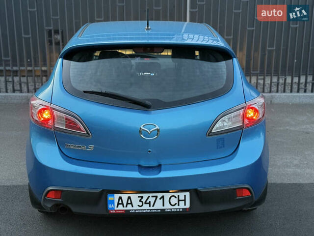 Синій Мазда 3, об'ємом двигуна 1.6 л та пробігом 226 тис. км за 7700 $, фото 10 на Automoto.ua