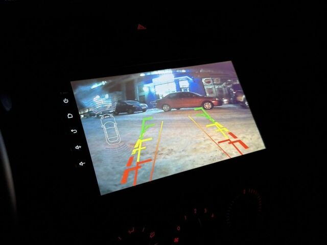 Синий Мазда 3, объемом двигателя 1.6 л и пробегом 225 тыс. км за 7950 $, фото 17 на Automoto.ua