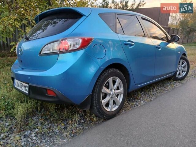 Синій Мазда 3, об'ємом двигуна 1.6 л та пробігом 112 тис. км за 8600 $, фото 3 на Automoto.ua