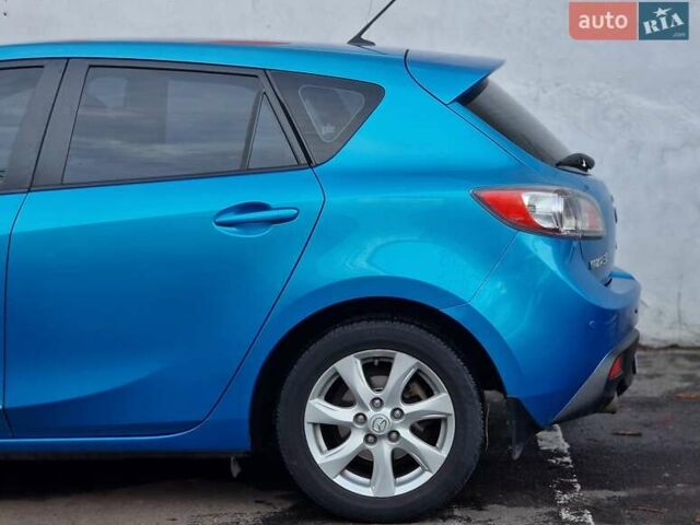 Синий Мазда 3, объемом двигателя 1.6 л и пробегом 188 тыс. км за 8990 $, фото 22 на Automoto.ua