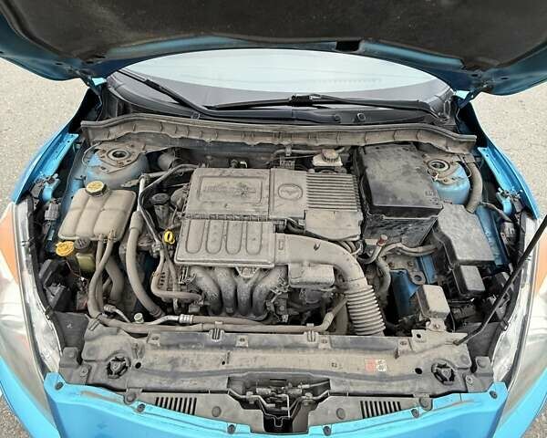 Синий Мазда 3, объемом двигателя 1.6 л и пробегом 144 тыс. км за 8400 $, фото 24 на Automoto.ua