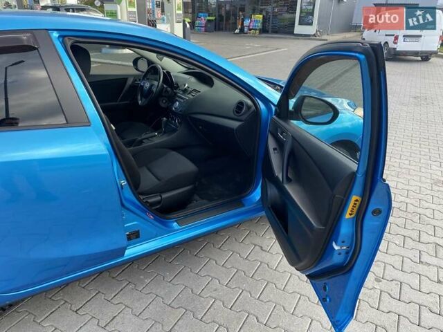 Синий Мазда 3, объемом двигателя 1.6 л и пробегом 195 тыс. км за 7200 $, фото 4 на Automoto.ua