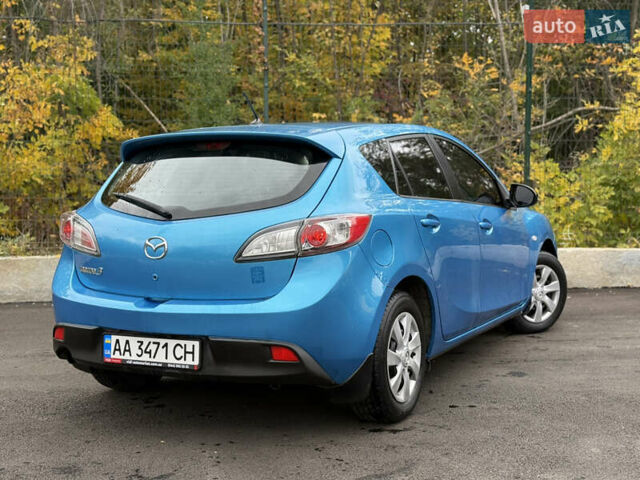 Синий Мазда 3, объемом двигателя 1.6 л и пробегом 227 тыс. км за 7500 $, фото 13 на Automoto.ua