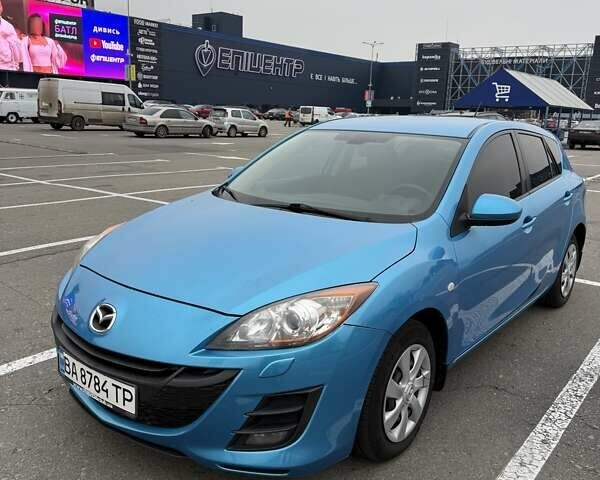 Синий Мазда 3, объемом двигателя 1.6 л и пробегом 144 тыс. км за 8400 $, фото 3 на Automoto.ua