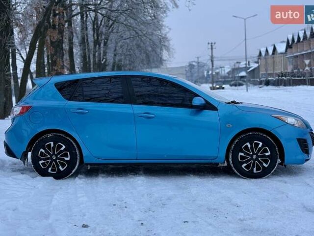 Синій Мазда 3, об'ємом двигуна 1.6 л та пробігом 227 тис. км за 7500 $, фото 6 на Automoto.ua