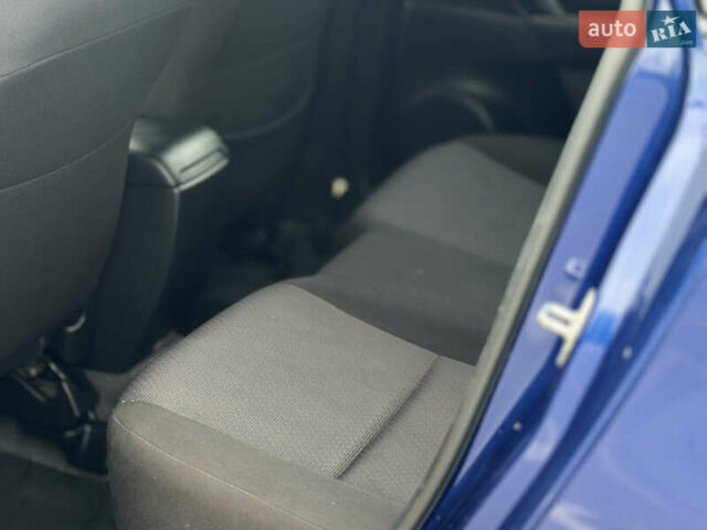 Синий Мазда 3, объемом двигателя 2 л и пробегом 230 тыс. км за 7700 $, фото 33 на Automoto.ua