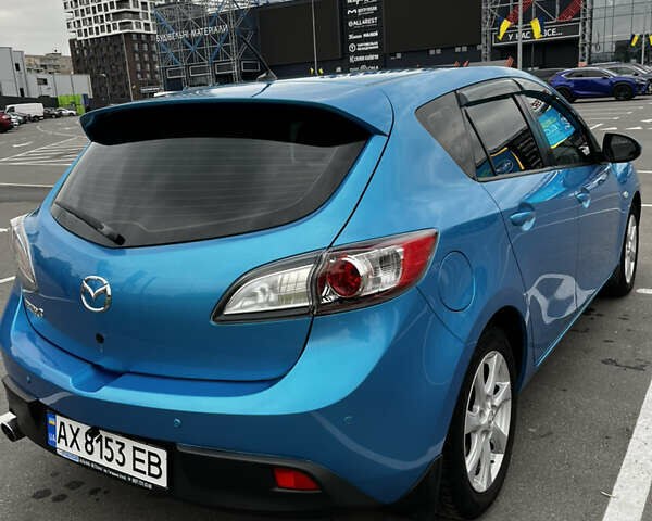 Синий Мазда 3, объемом двигателя 1.6 л и пробегом 208 тыс. км за 8500 $, фото 4 на Automoto.ua