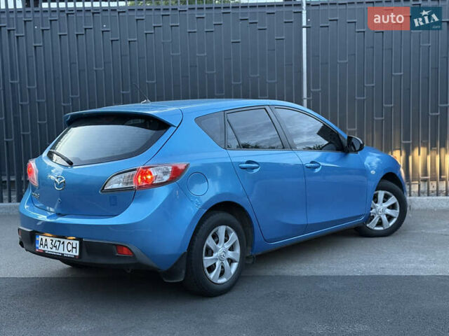 Синій Мазда 3, об'ємом двигуна 1.6 л та пробігом 226 тис. км за 7700 $, фото 16 на Automoto.ua