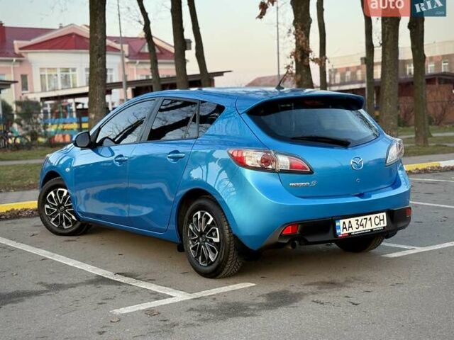 Синий Мазда 3, объемом двигателя 1.6 л и пробегом 226 тыс. км за 7999 $, фото 5 на Automoto.ua