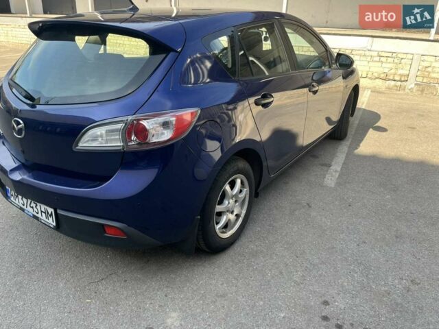 Синий Мазда 3, объемом двигателя 1.6 л и пробегом 145 тыс. км за 7000 $, фото 6 на Automoto.ua