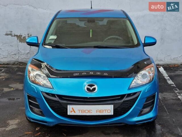 Синий Мазда 3, объемом двигателя 1.6 л и пробегом 188 тыс. км за 8990 $, фото 3 на Automoto.ua