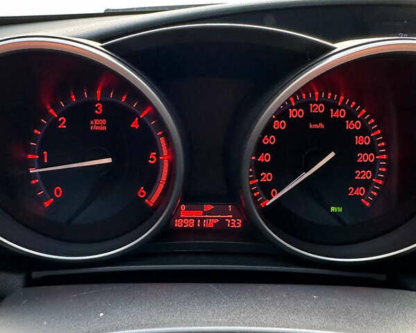 Синій Мазда 3, об'ємом двигуна 2.2 л та пробігом 190 тис. км за 7500 $, фото 12 на Automoto.ua