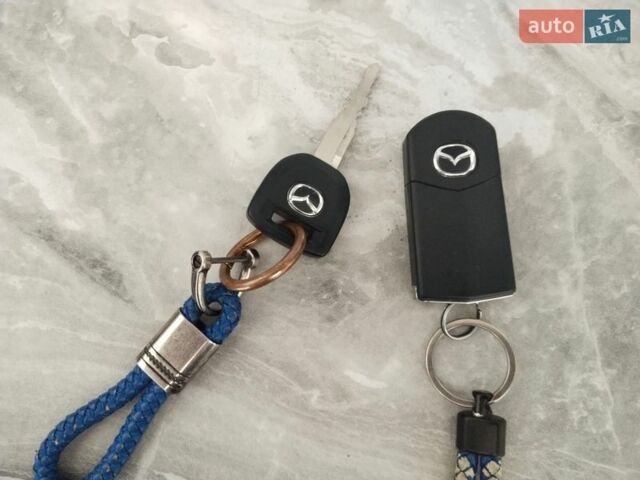 Синій Мазда 3, об'ємом двигуна 1.6 л та пробігом 105 тис. км за 8900 $, фото 2 на Automoto.ua